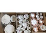 Staffordshire salt glazed centre piece, Wedgwood tea ware, dinner ware, Burslem, Shelley etc (6)