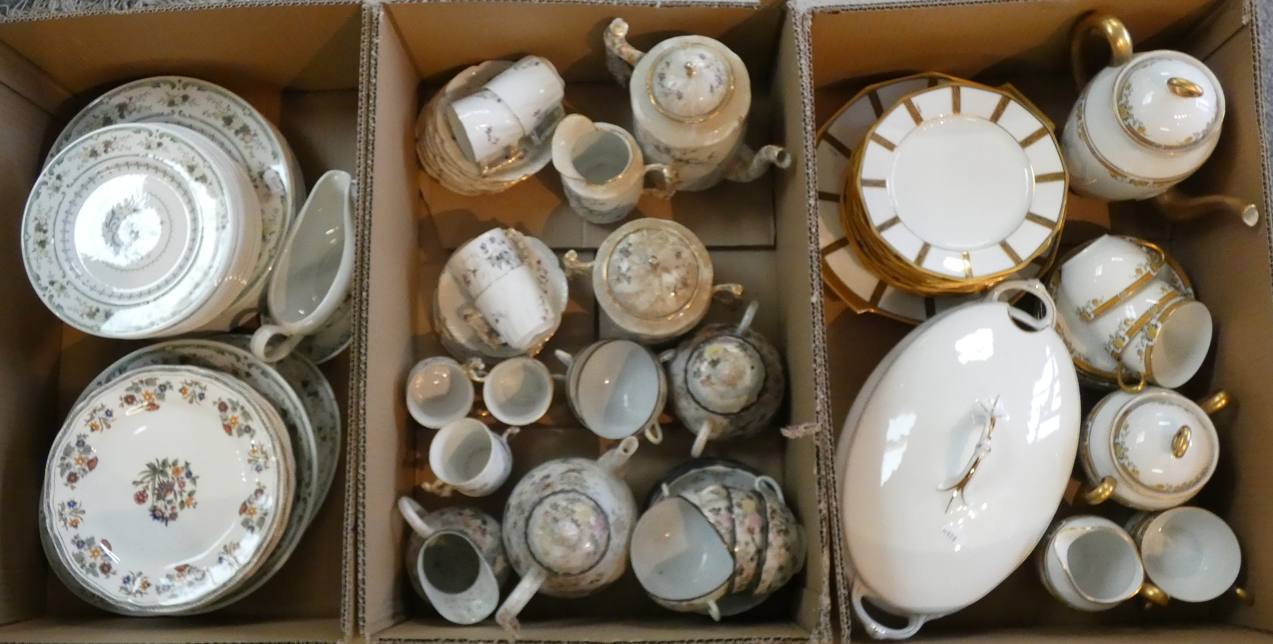 An Oriental fine porcelain coffee and tea service, Limoges dinnerware, Glen table ware, etc. (3)