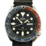 Seiko divers 150 M gentleman's stainless steel quartz wristwatch, reference number 7548 - 700B,