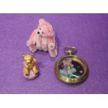 A Lisa Lloyd jointed compact bear, height 3.5 inches a Lisa Lloyd miniature jointed bear in a gold