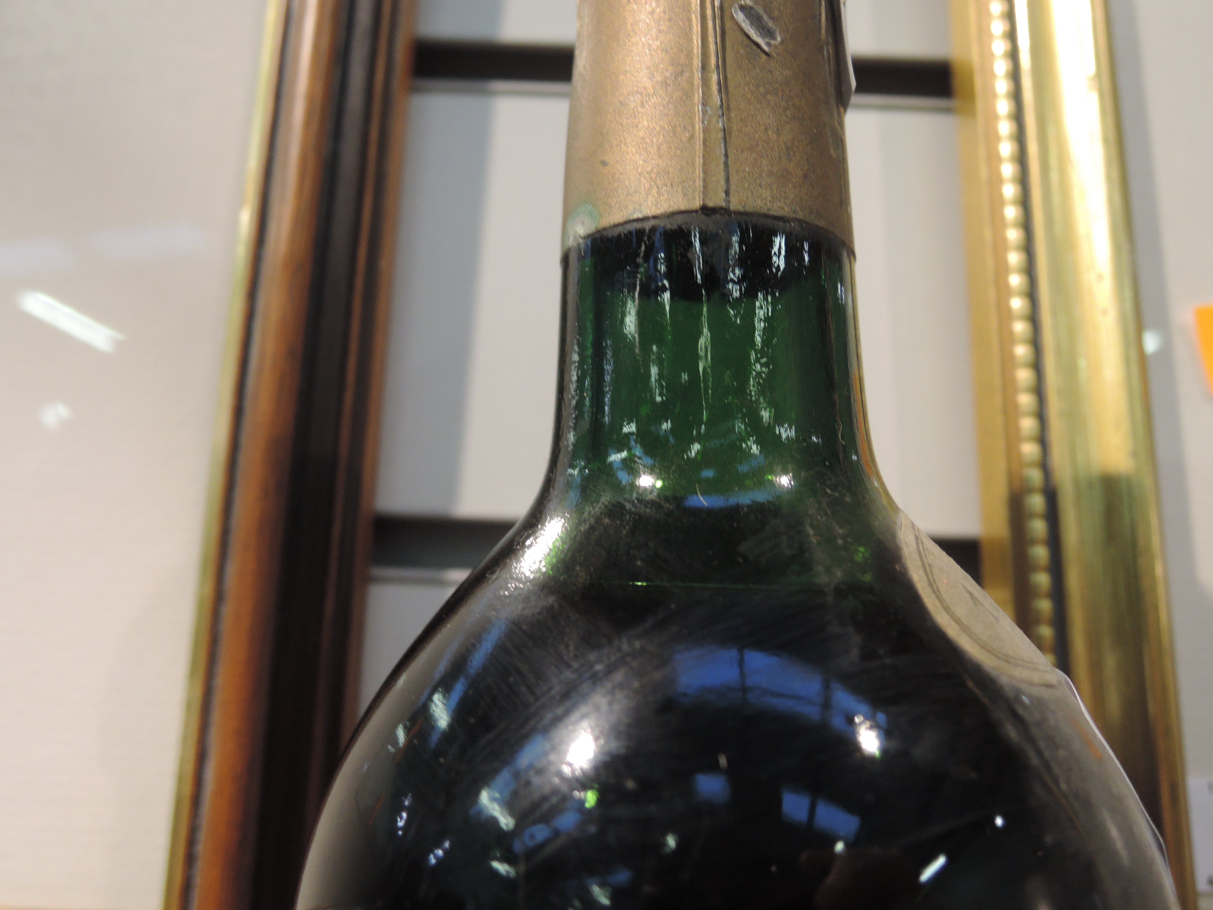 A 1955 bottle of Grand Vin Chateau Calon Segur, Saint Estephe - Image 2 of 3