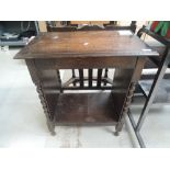 An early 20th Century oak hall table
