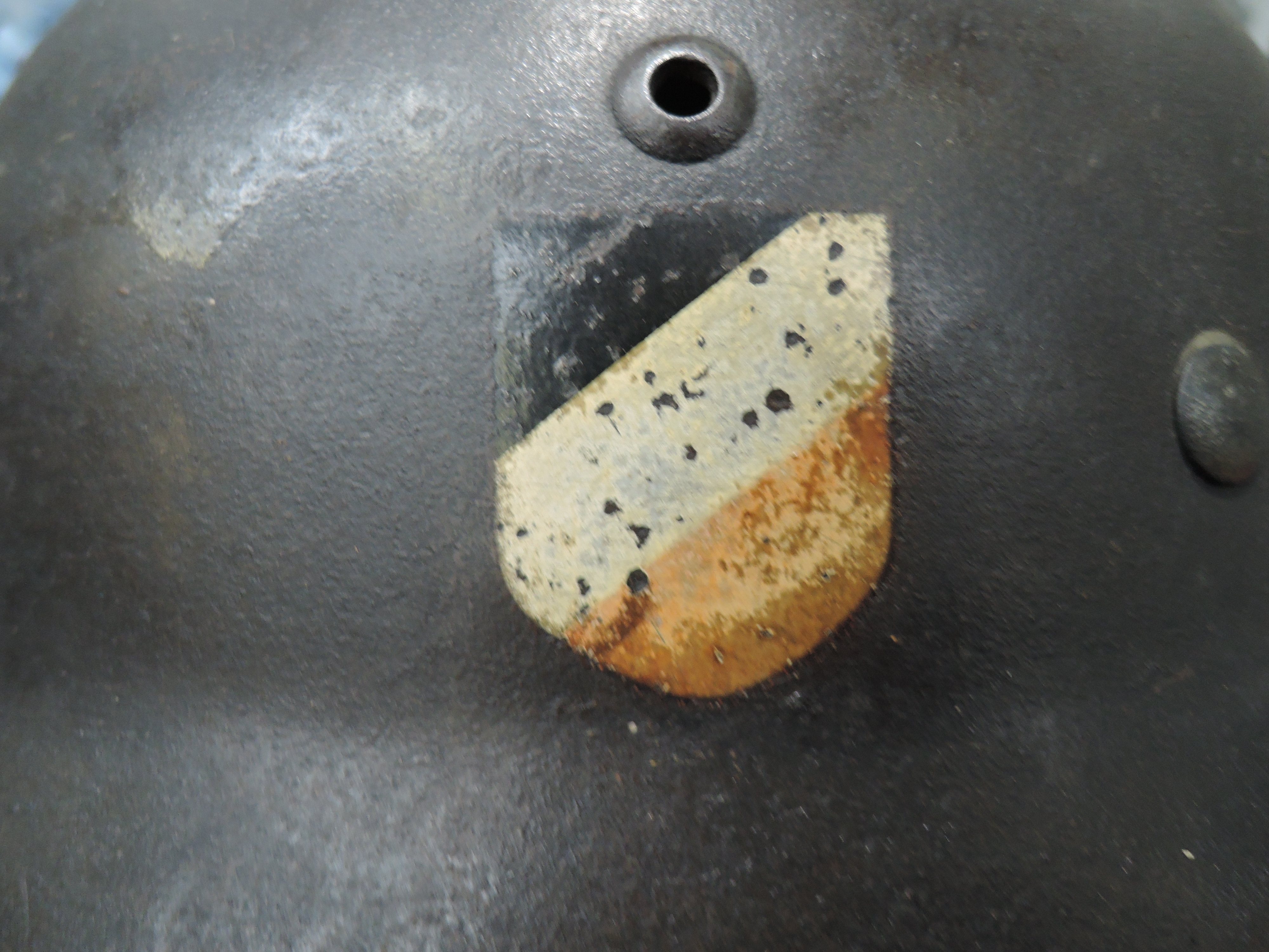 A World War II German Luftwaffe helmet with Luftwaffe Eagle and National Colours Shield decals on - Image 3 of 5