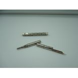 A travelling pen/pencil, double ended, dip pen, good condition