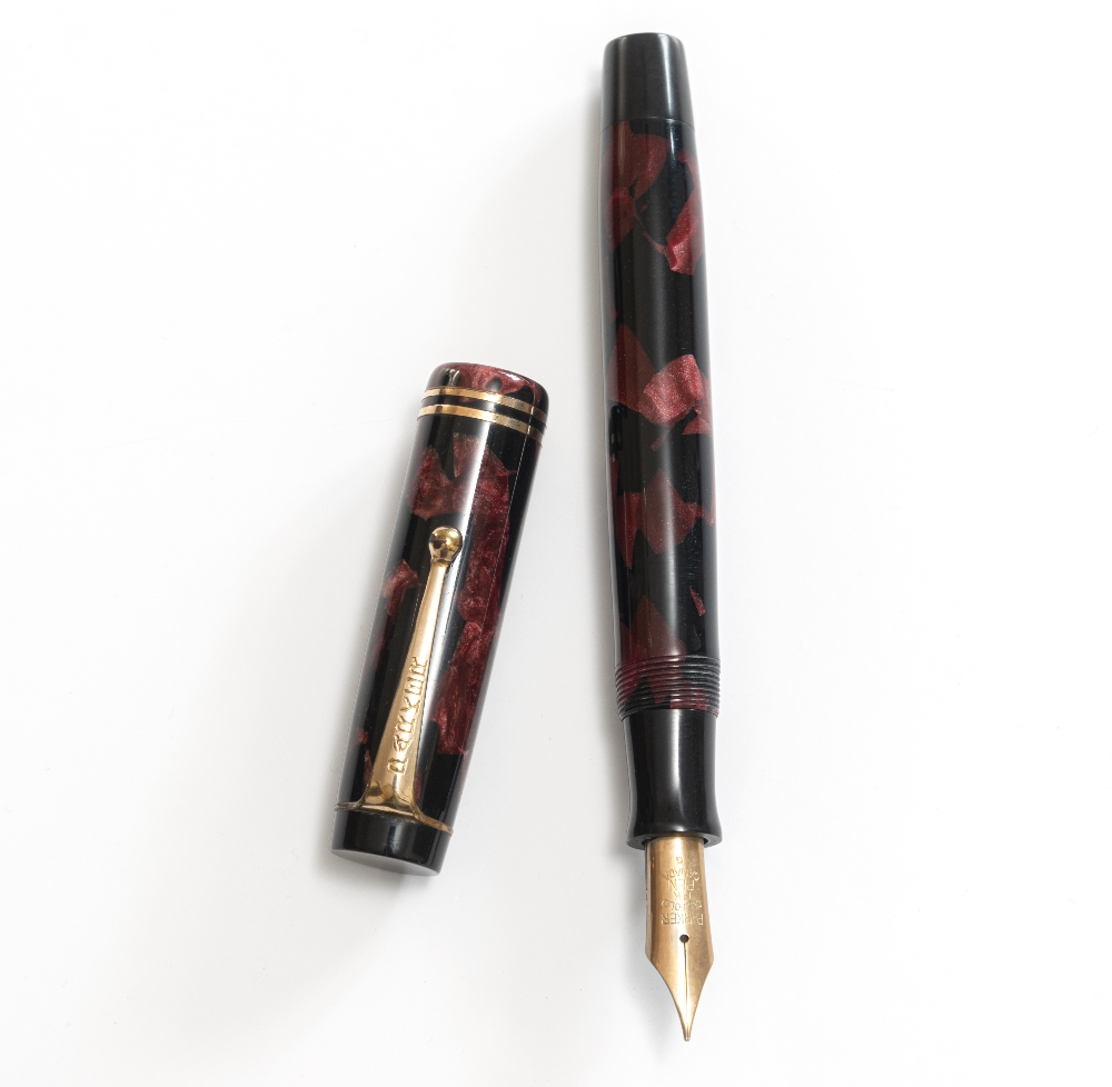 A Parker fountain pen. A Parker Streamlined Duofold, button fill circa 1930, two narrow bands to the - Image 2 of 2