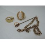 A small quantity of 9ct gold and yellow metal stamped 9ct including signet ring, bracelet, cameo