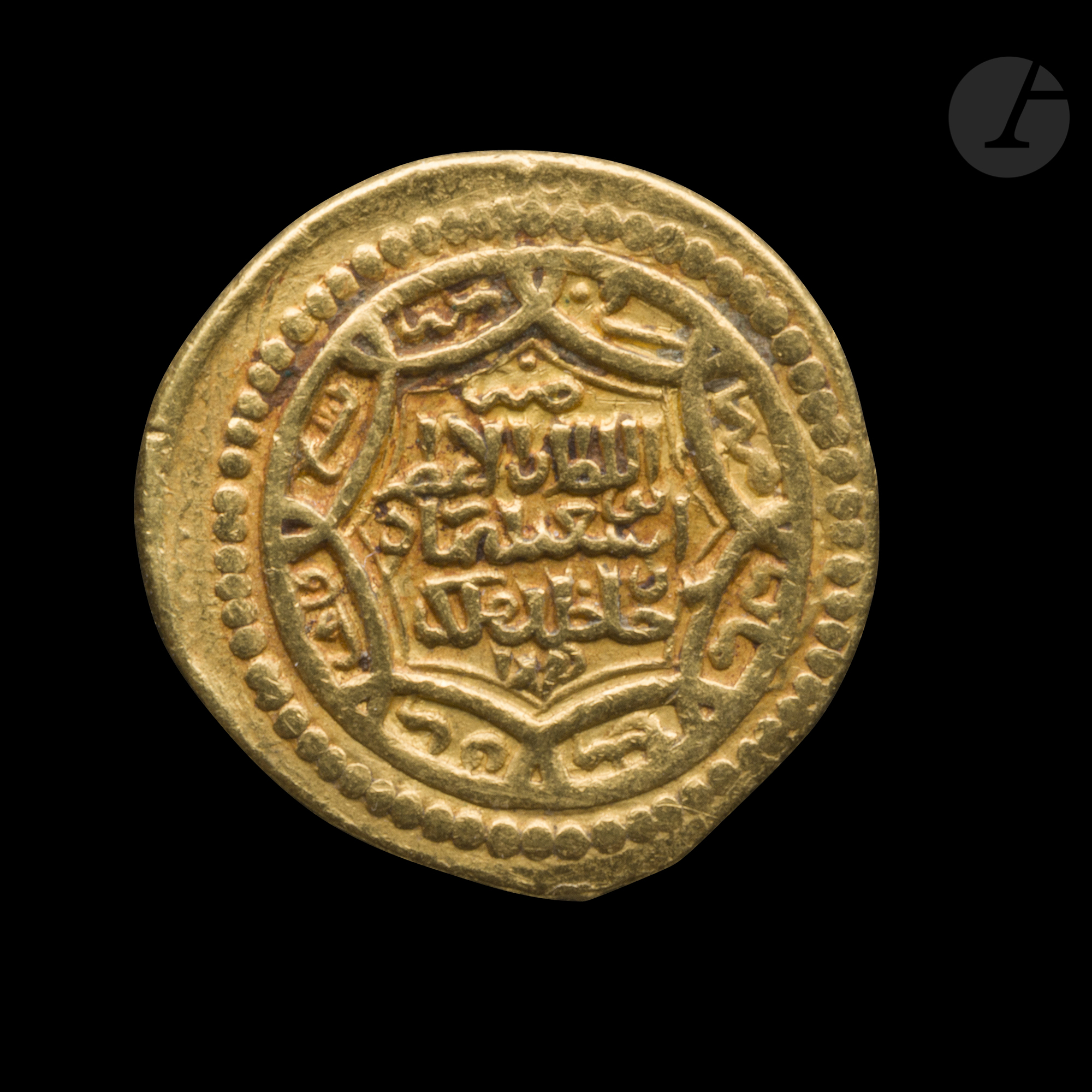 MONGOLS Abû Sa'îd Bahadûr Khan (715-735 H / 1316-1335) Dinar daté 729 H / 1328 au nom d'Abu Sa'îd. - Image 2 of 2