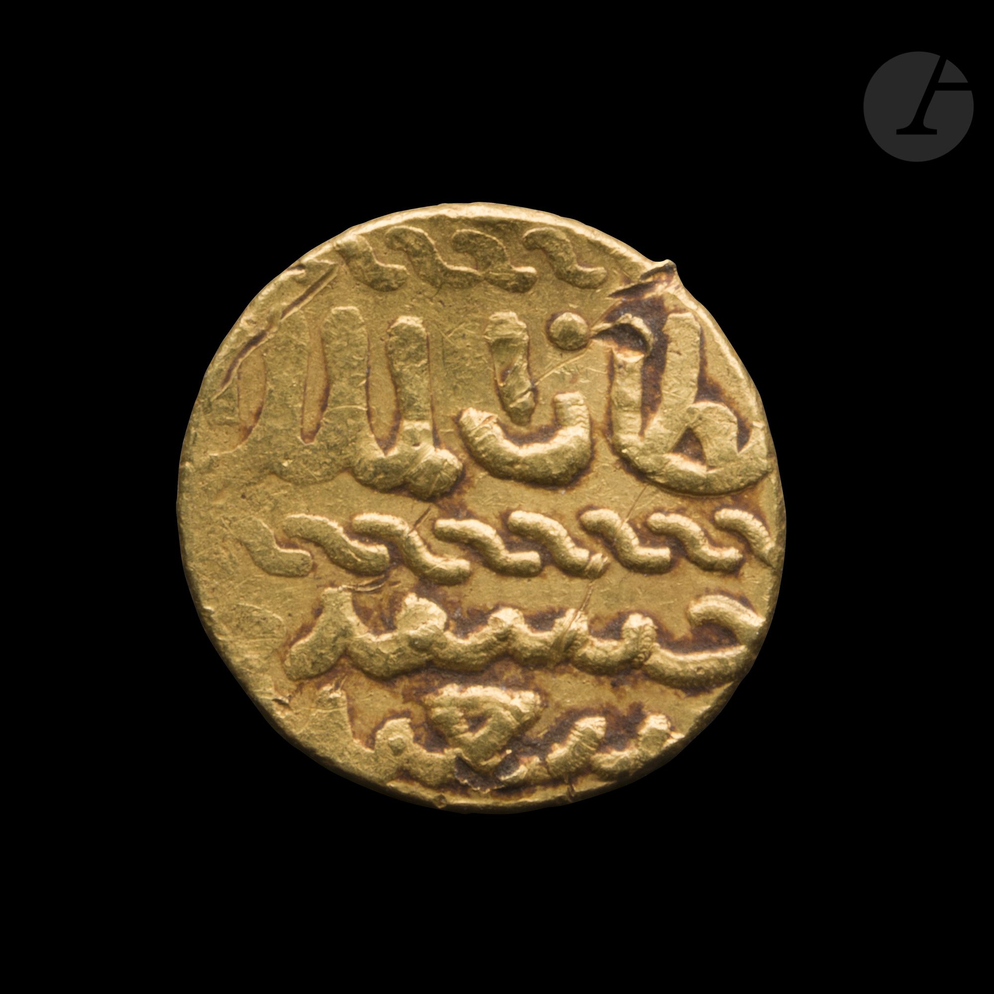 MAMELOUKS Khushqadam (865-871 H / 1461-67) Ashrafi d'or au nom de Khushqadam. Poids : 3,5 g TB