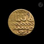 MAMELOUKS Khushqadam (865-871 H / 1461-67) Ashrafi d'or au nom de Khushqadam. Poids : 3,5 g TB