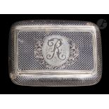 Tabatière en argent niellé, Turquie orientale, XXe siècle De forme rectangulaire aux bords arrondis,