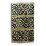 Panel de doce azulejos en cerámica de arista. Triana, S.XVI. Medidas: 28 x 12 cms. c.u. Panel: 86