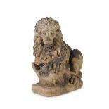 Escultura de león en terracota. Escuela española, S. XVIII Medidas: 66 x 31 x 50 cm Le falta la pata