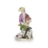 Gaitero con ovejas, Figura escultórica de porcelana esmaltada. Inglaterra, S. XVIII Altura: 14 cm