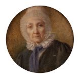 ESCUELA CENTROEUROPEA, SIGLO XIX Retrato de anciana con tocadoMiniatura sobre marfil. 6,5 cm,