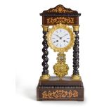 Reloj de pórtico Louis Philippe en madera con decoración vegetal de marquetería y aplicaciones de