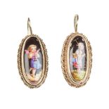 Pendientes ovales S. XIX con esmaltes de pastora y angelito En montura de oro amarillo de 14K con