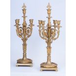 Paeja de candelabros de cinco luces, bronce Ormolou, Francia, S. XIX Firmados: Pain. Medidas: 71 x