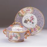 Escudilla con tapa en porcelana china para la exportación. dinastía Qing, S. XVIII Diámetro: 19 cm.