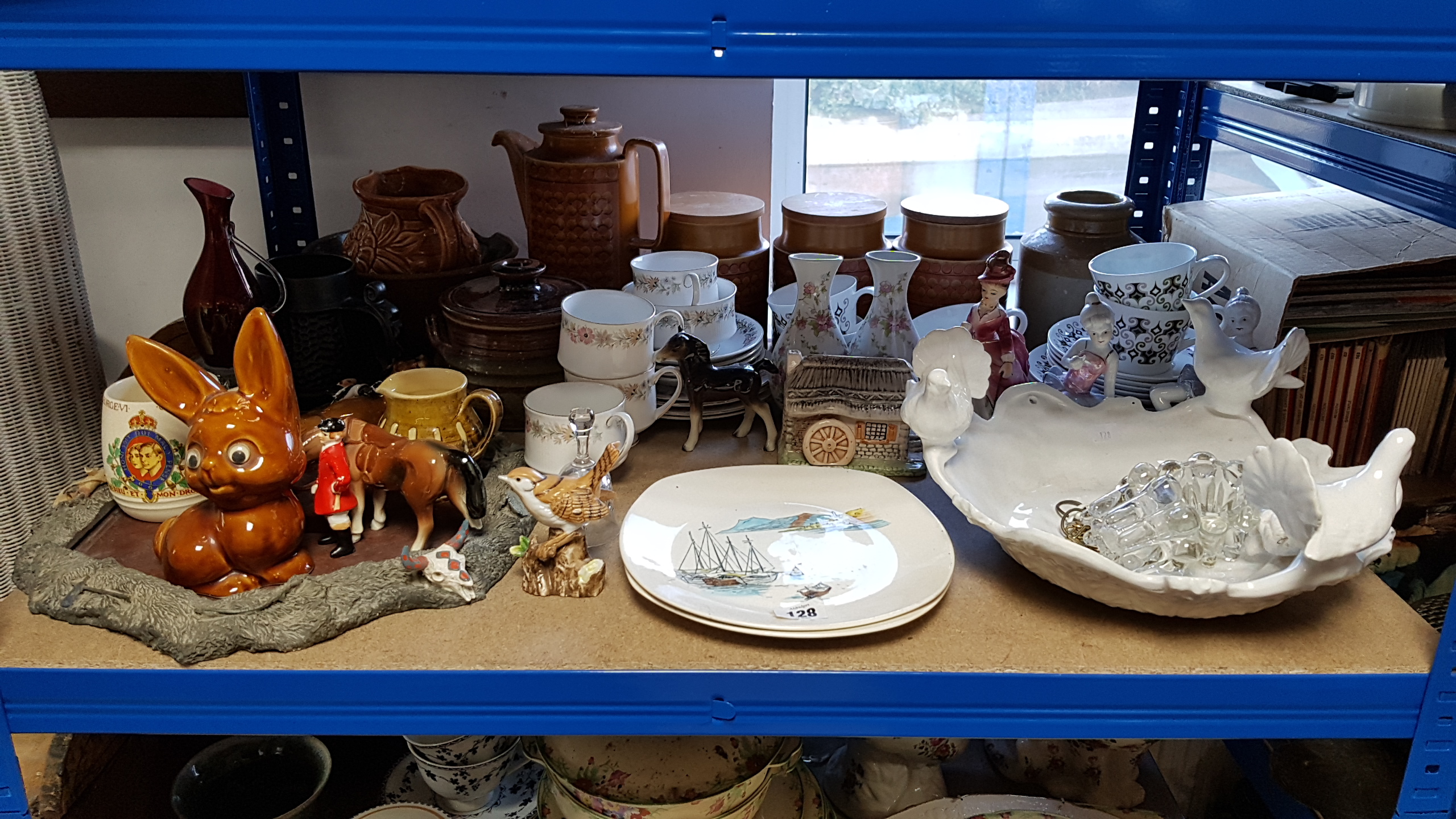 Various items of decorative china, pottery, glassware, etc., part w.a.f.