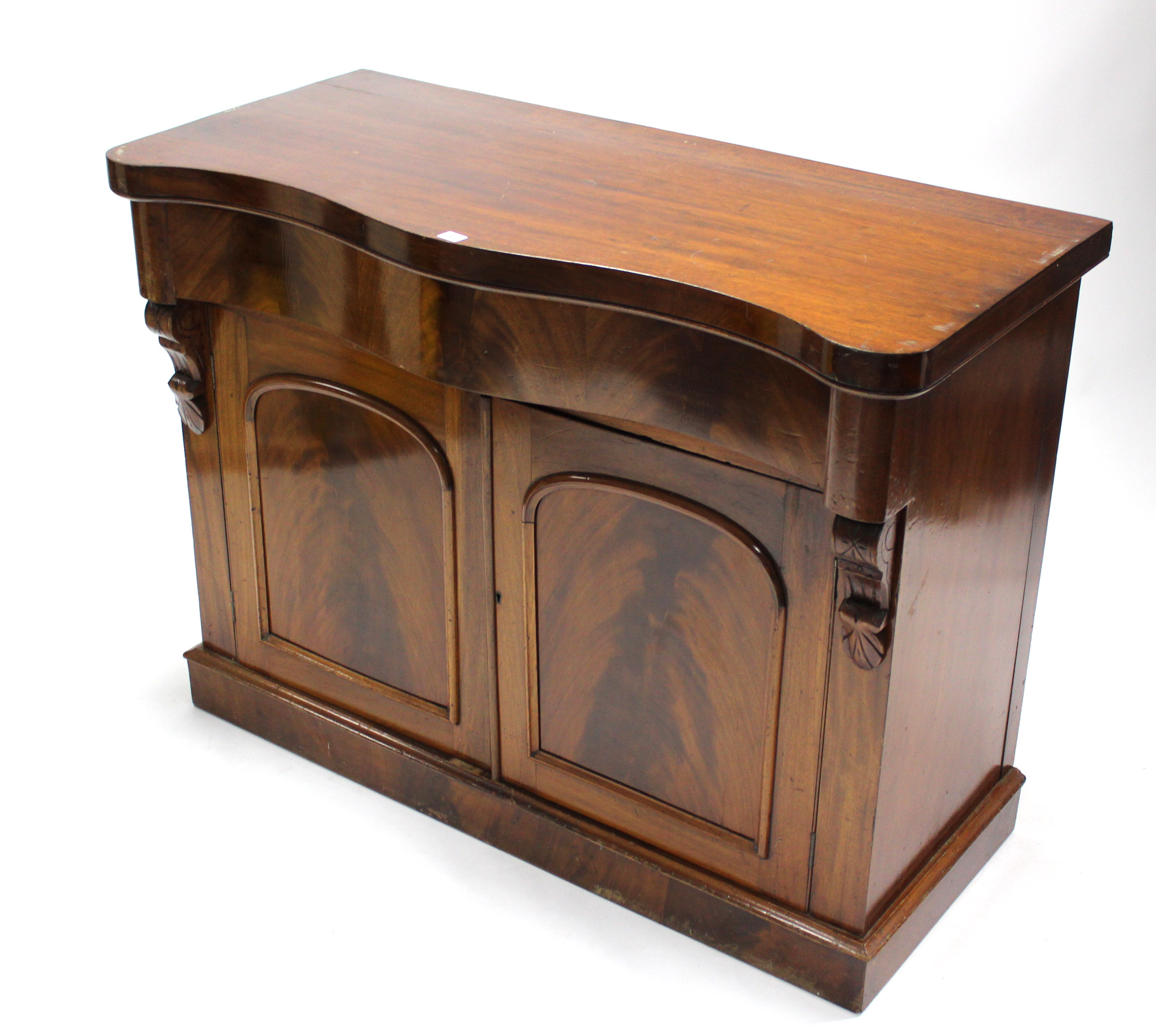 A 19th century mahogany serpentine-front chiffonier, fitted frieze drawer above cupboard enclosed by - Image 5 of 5
