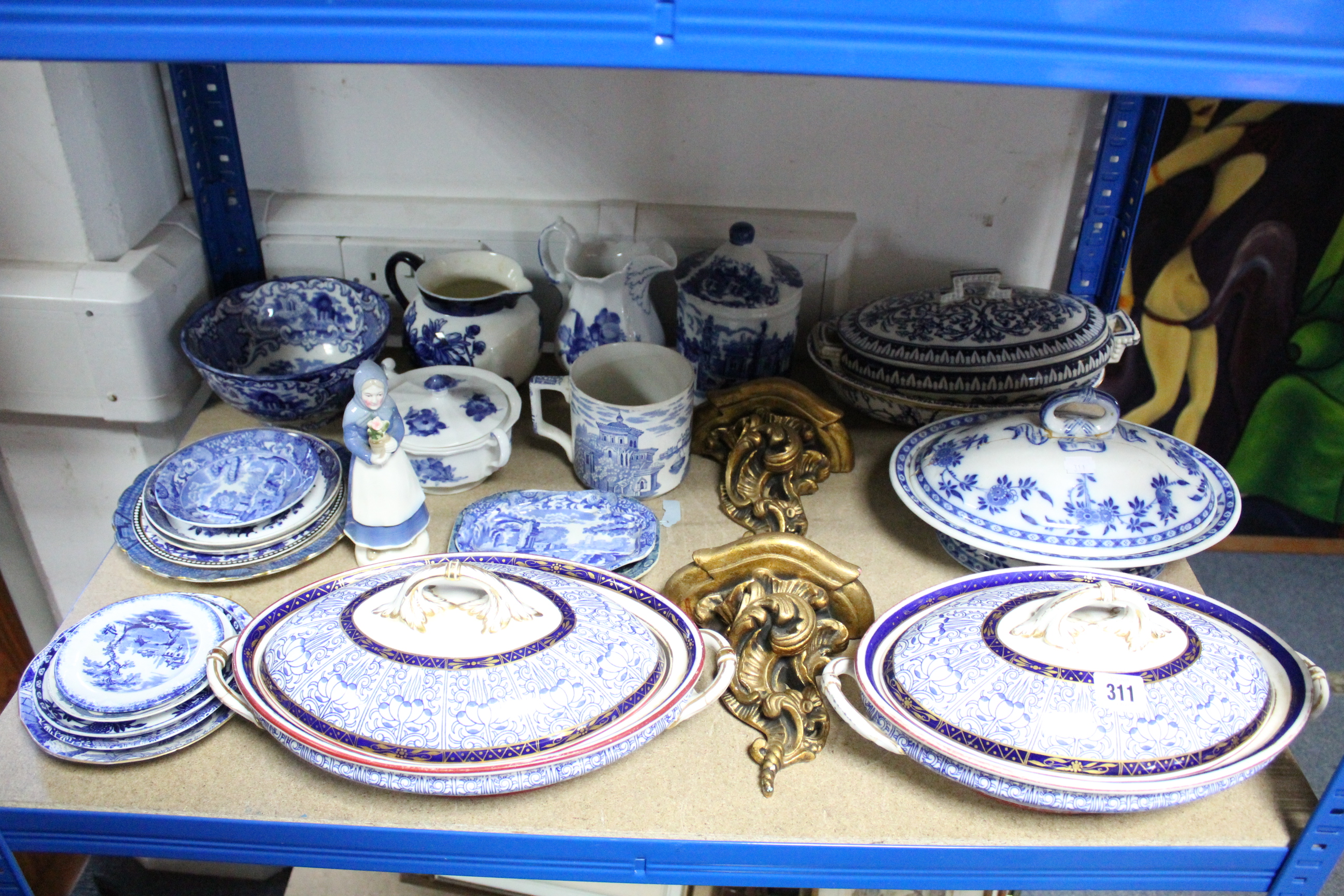 Various items of decorative blue & white china; & a pair of gilt composite wall brackets. - Image 3 of 5