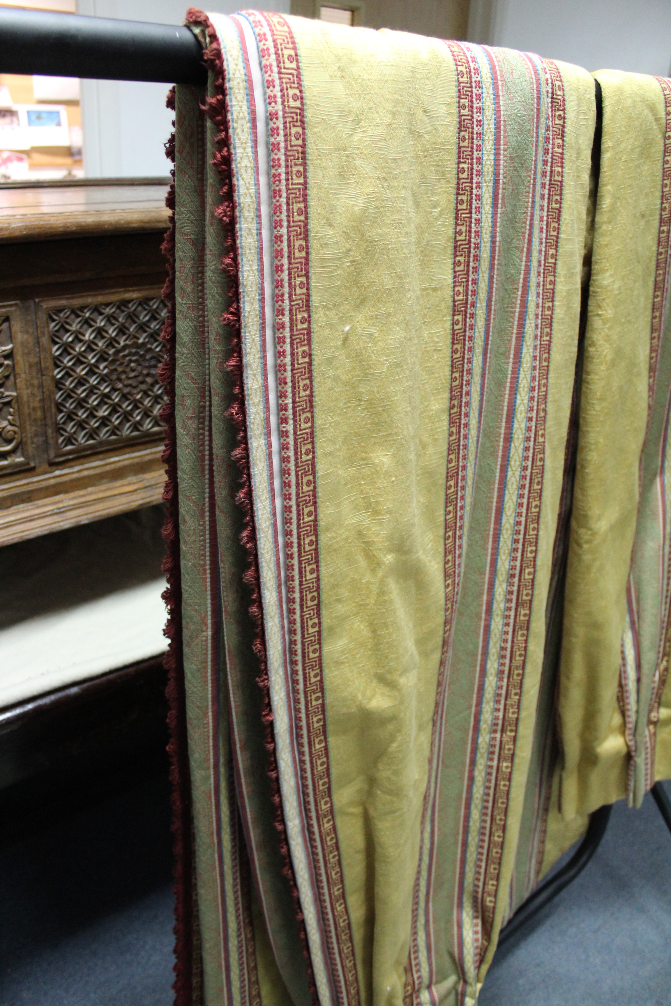 A pair of old gold & crimson damask lined &interlined curtains with floral design & striped - Image 3 of 5