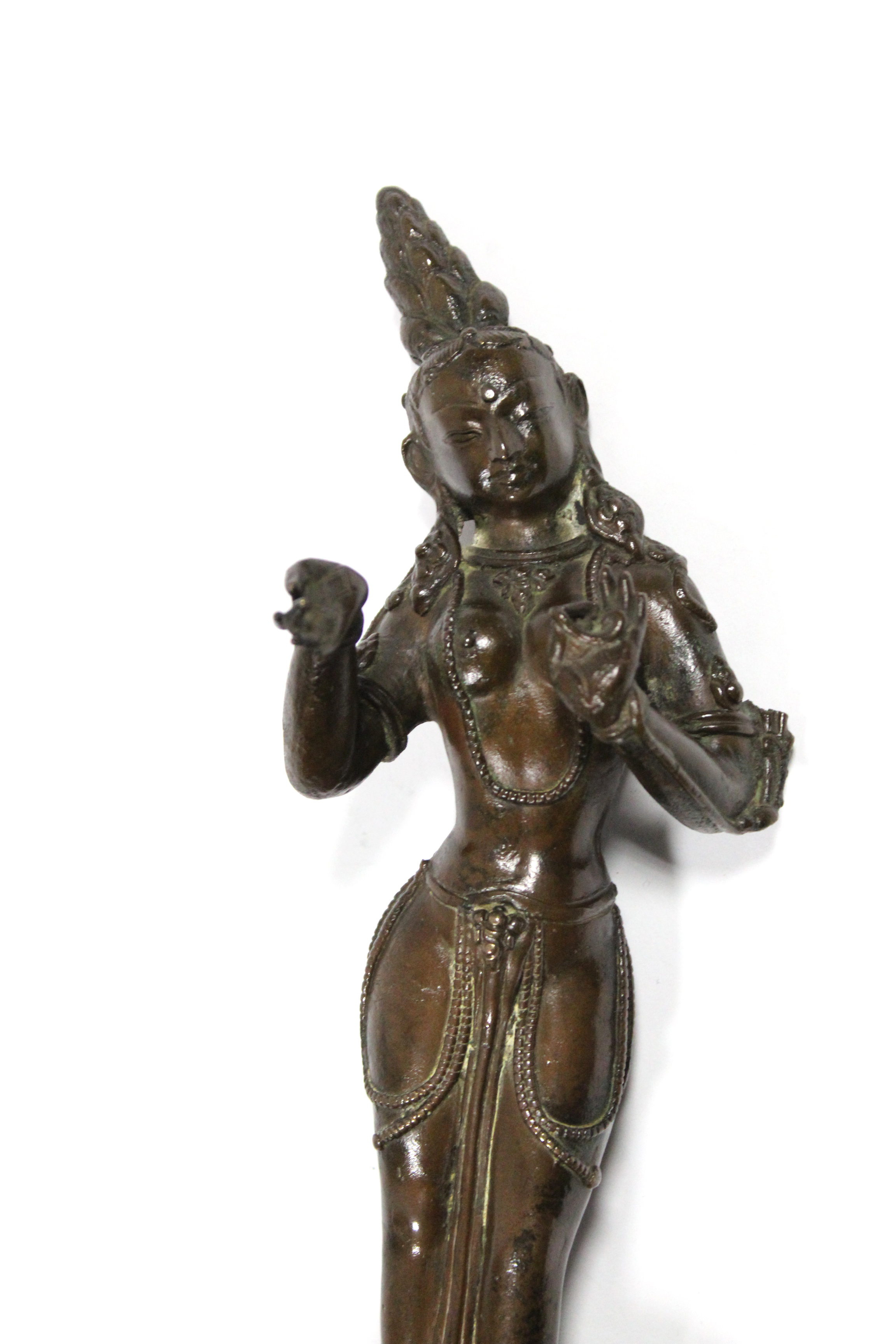 A Sino-Tibetan bronze standing figure of a Bodhisattva, with head tilted to the right, hands - Image 2 of 5