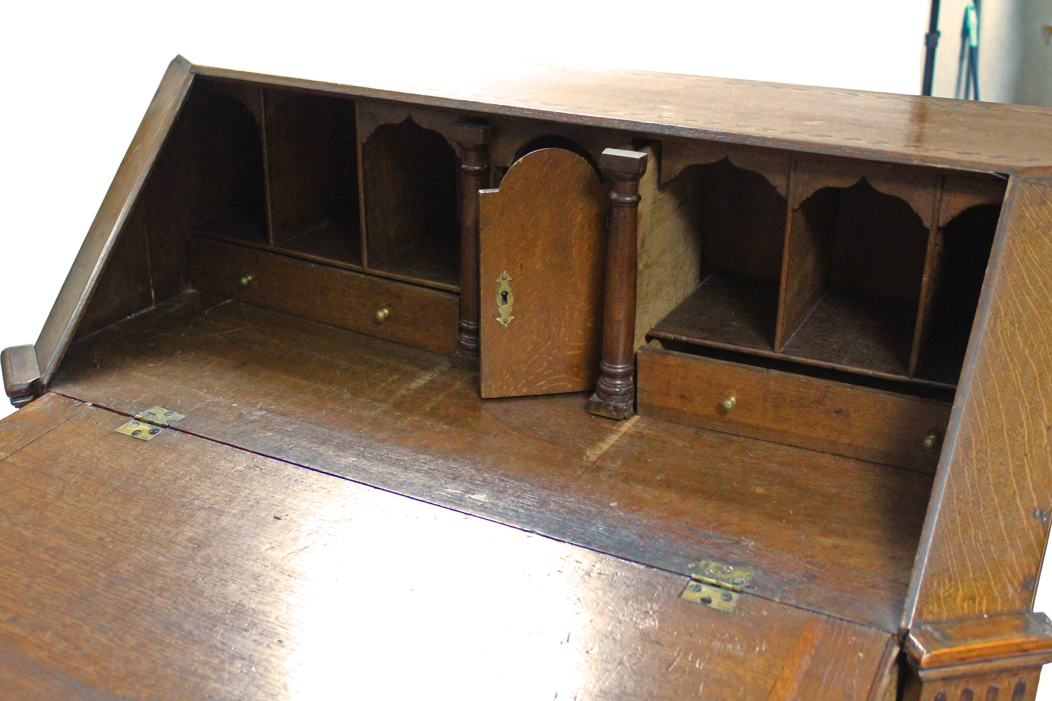 An 18th century oak bureau, with chequered inlay & wide fluted canted corners, the sloping fall- - Image 4 of 4