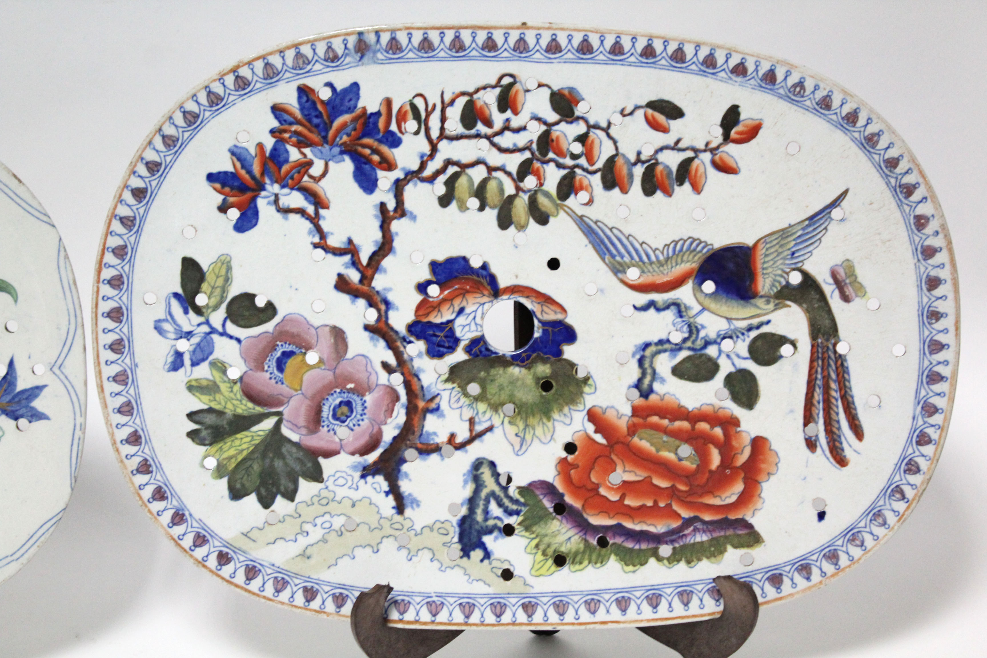 A Hicks, Meigh, & Johnson “Stone China” strainer dish decorated with exotic flowers, bird, & - Image 3 of 4