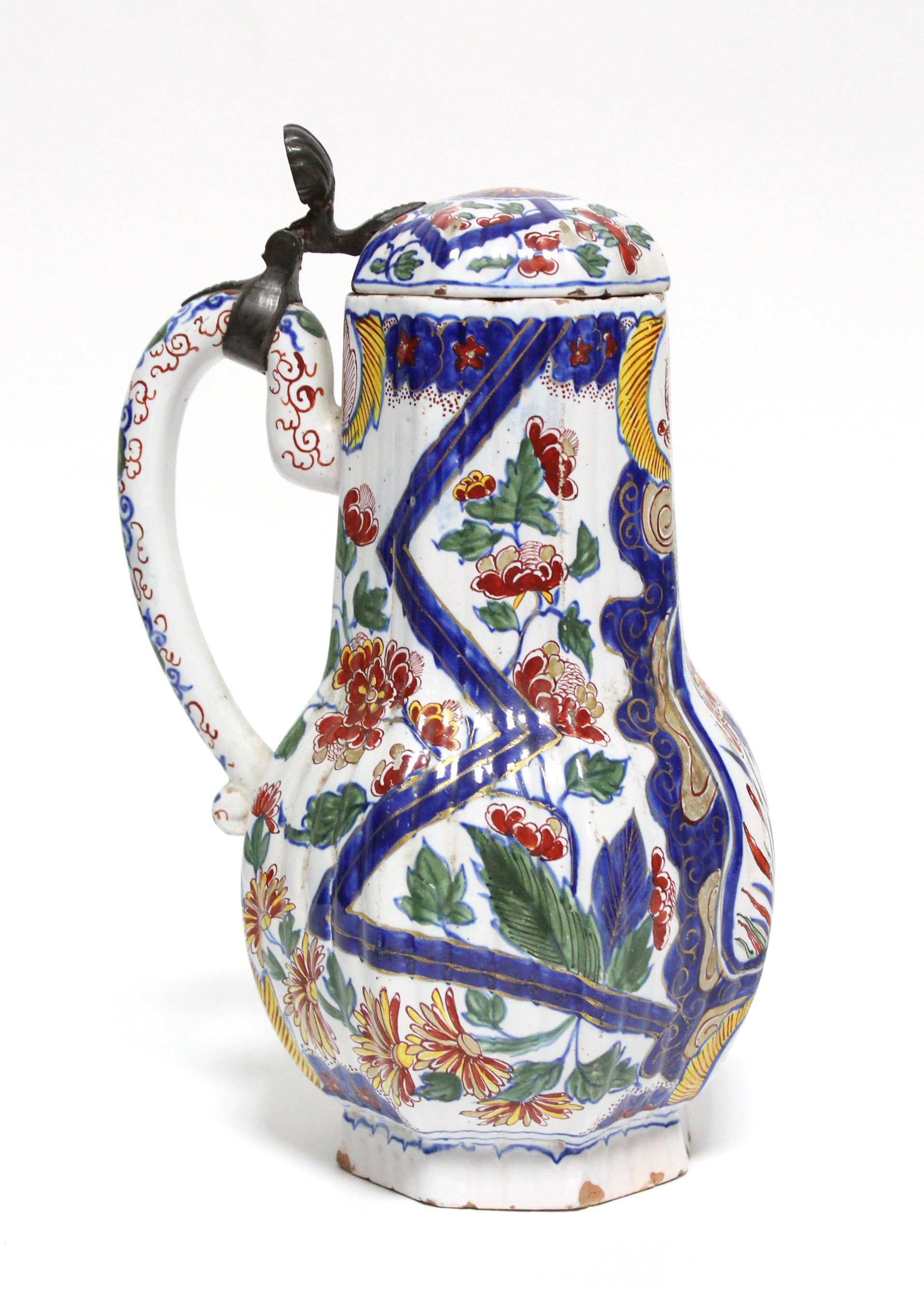 An 18th century Dutch polychrome delft flagon with pewter mounts to the hinged cover, the ribbed - Image 4 of 8