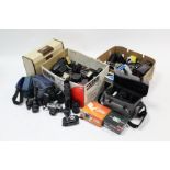 *LOT WITHDRAWN* Various cameras & accessories.