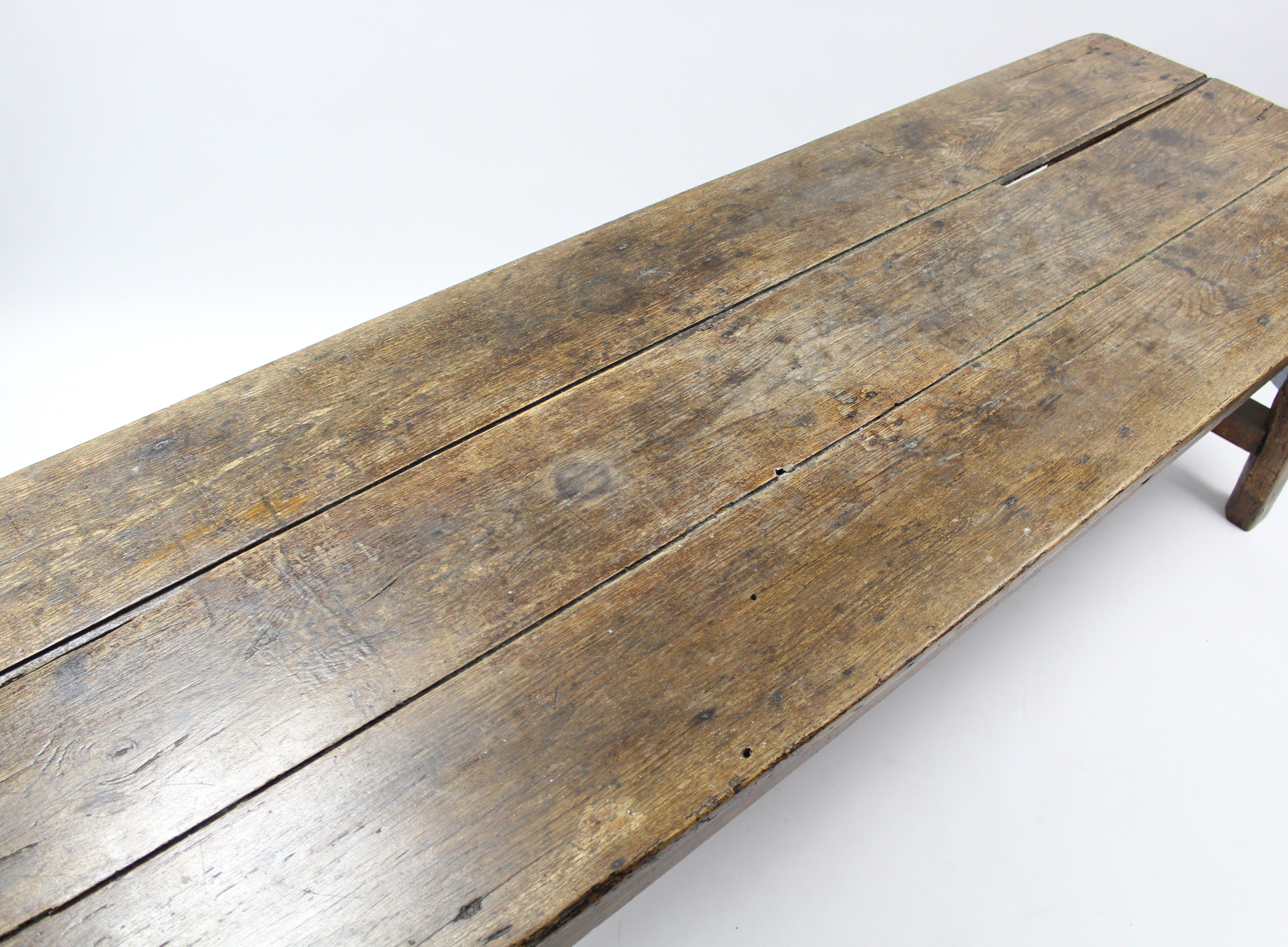 An antique oak farmhouse dining table with three-board rectangular top, on square legs with plain - Image 4 of 5