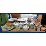 Various items of decorative china, pottery, & glassware.