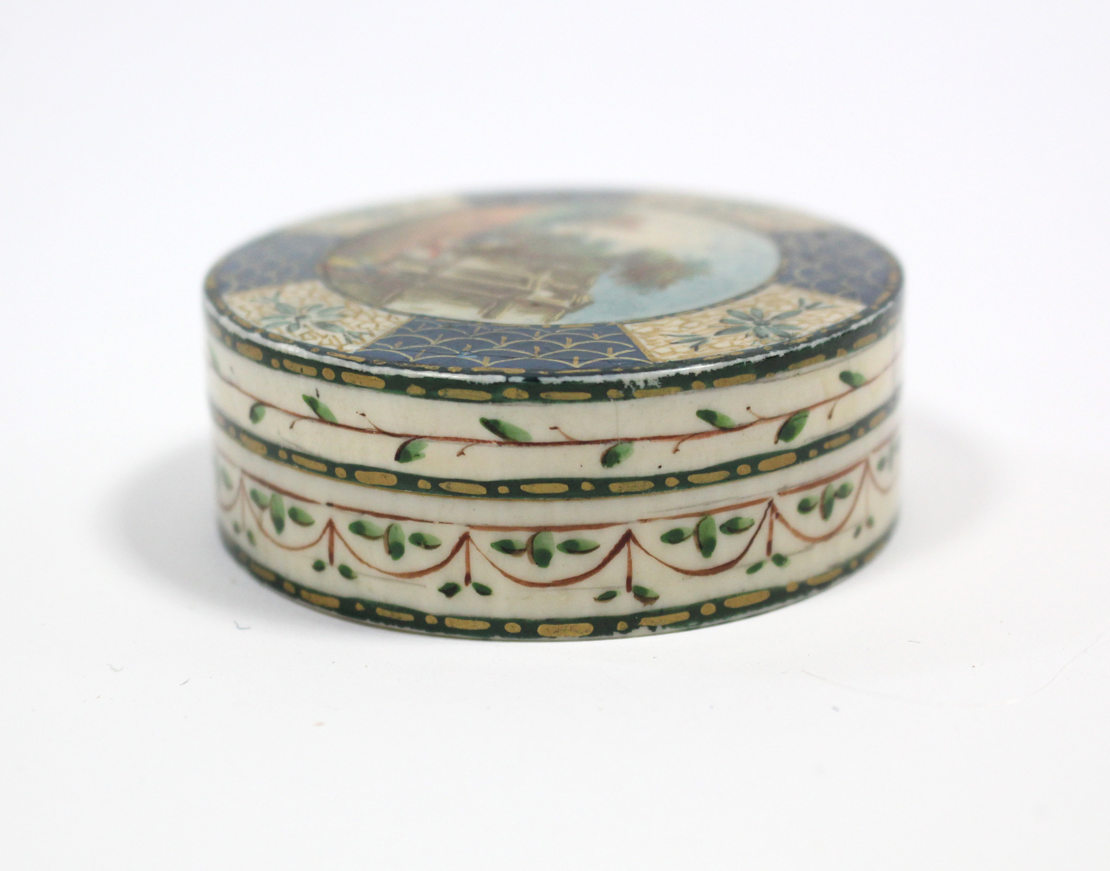 AN EARLY 19TH CENTURY FRENCH IVORY AND BONE DRUM-SHAPED BOX with painted decoration to the cover - Image 5 of 6