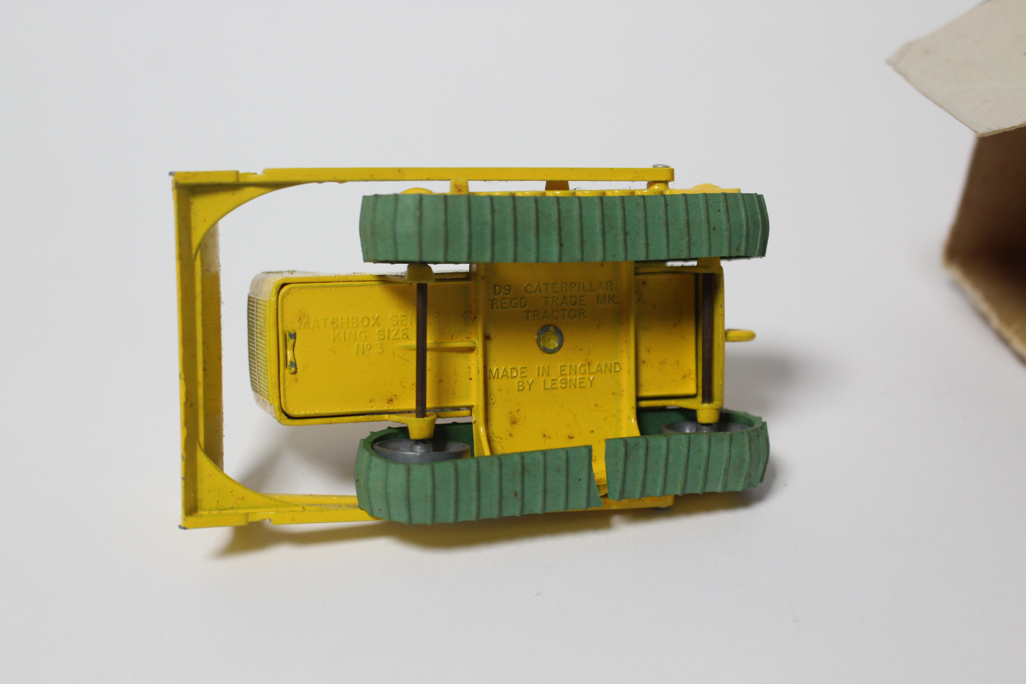 A Lesney Matchbox king size scale model “D9 Caterpillar Bulldozer” (K-3), boxed. - Image 4 of 4