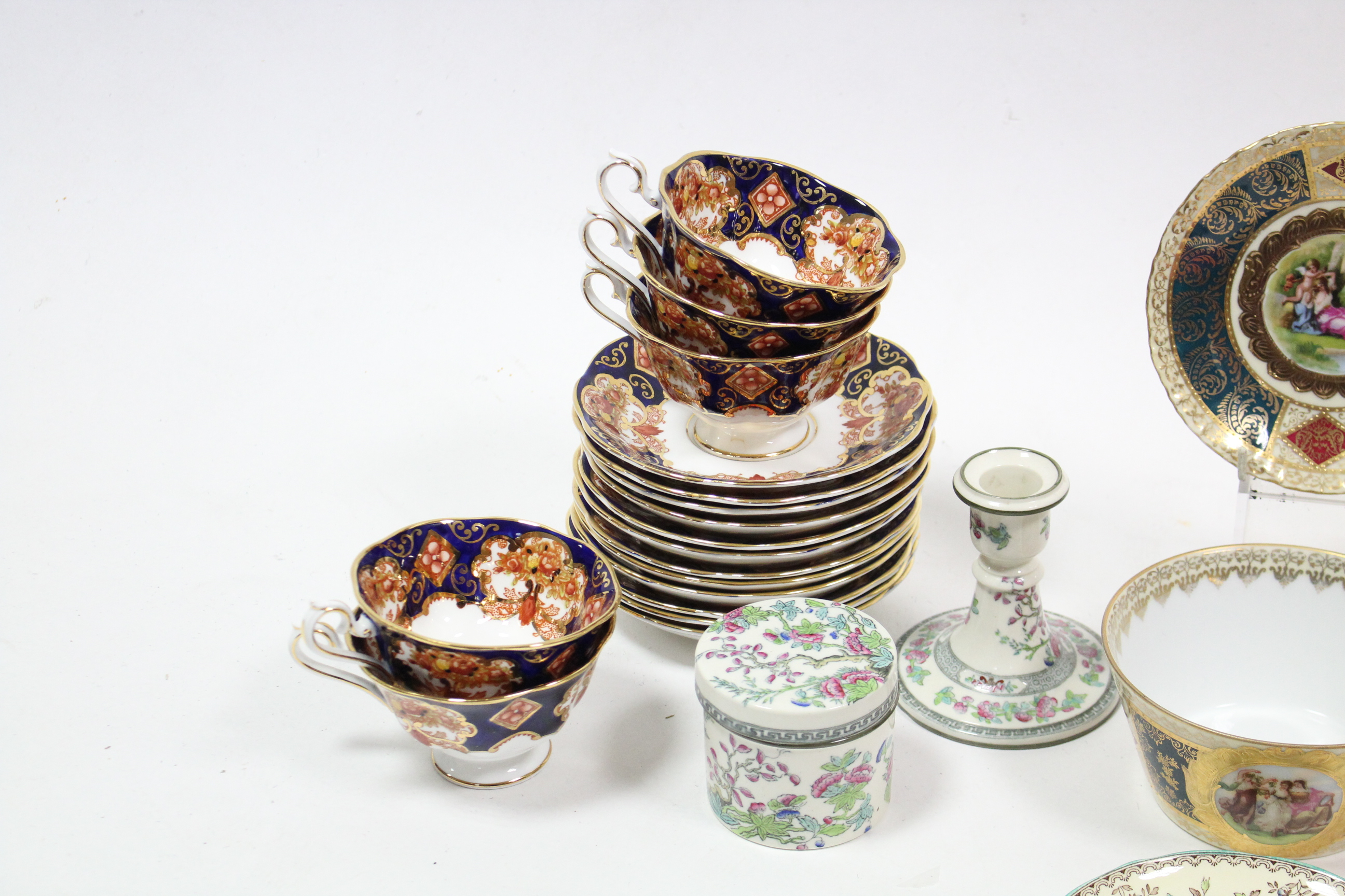 A Royal Albert “Heirloom” pattern part tea service of thirty-four items; a pair of Copeland late - Image 2 of 6