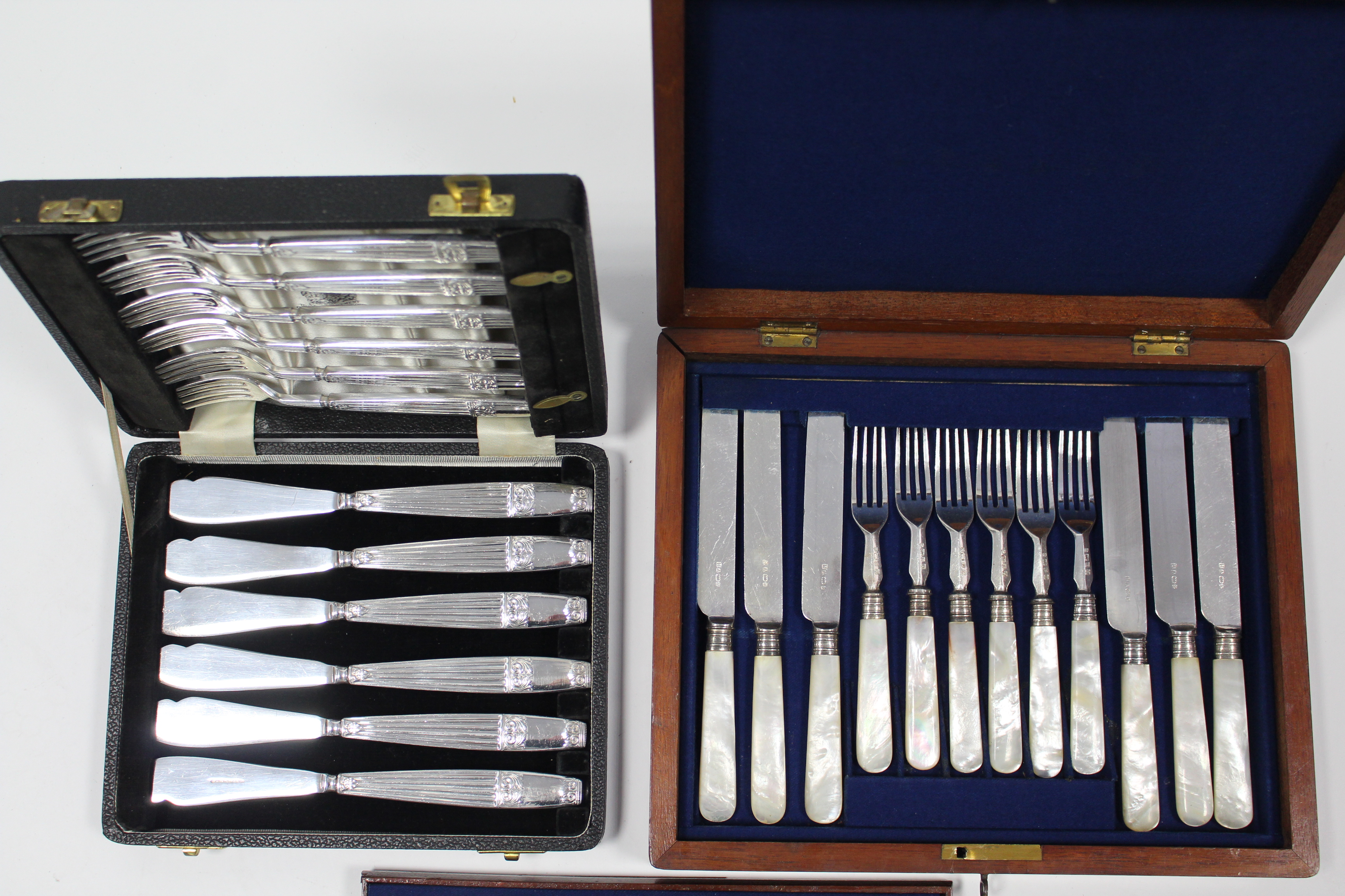 A set of six plated tea-knives & forks with mother-of-pearl handles; & a set of six Elkington plated - Image 2 of 3