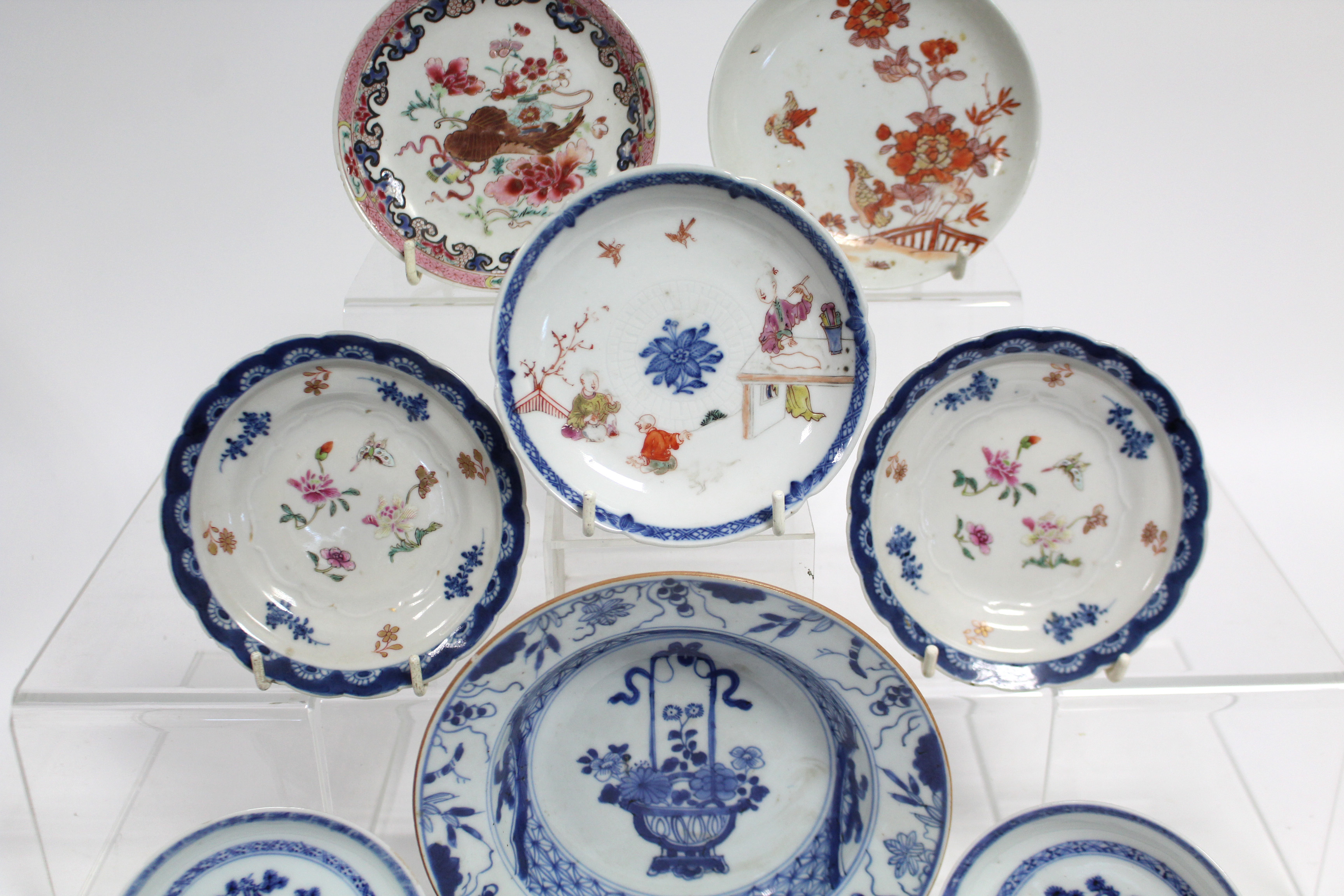 A pair of 18th century Chinese blue-&-white porcelain “Nanking Cargo” saucers painted with pine - Image 3 of 5