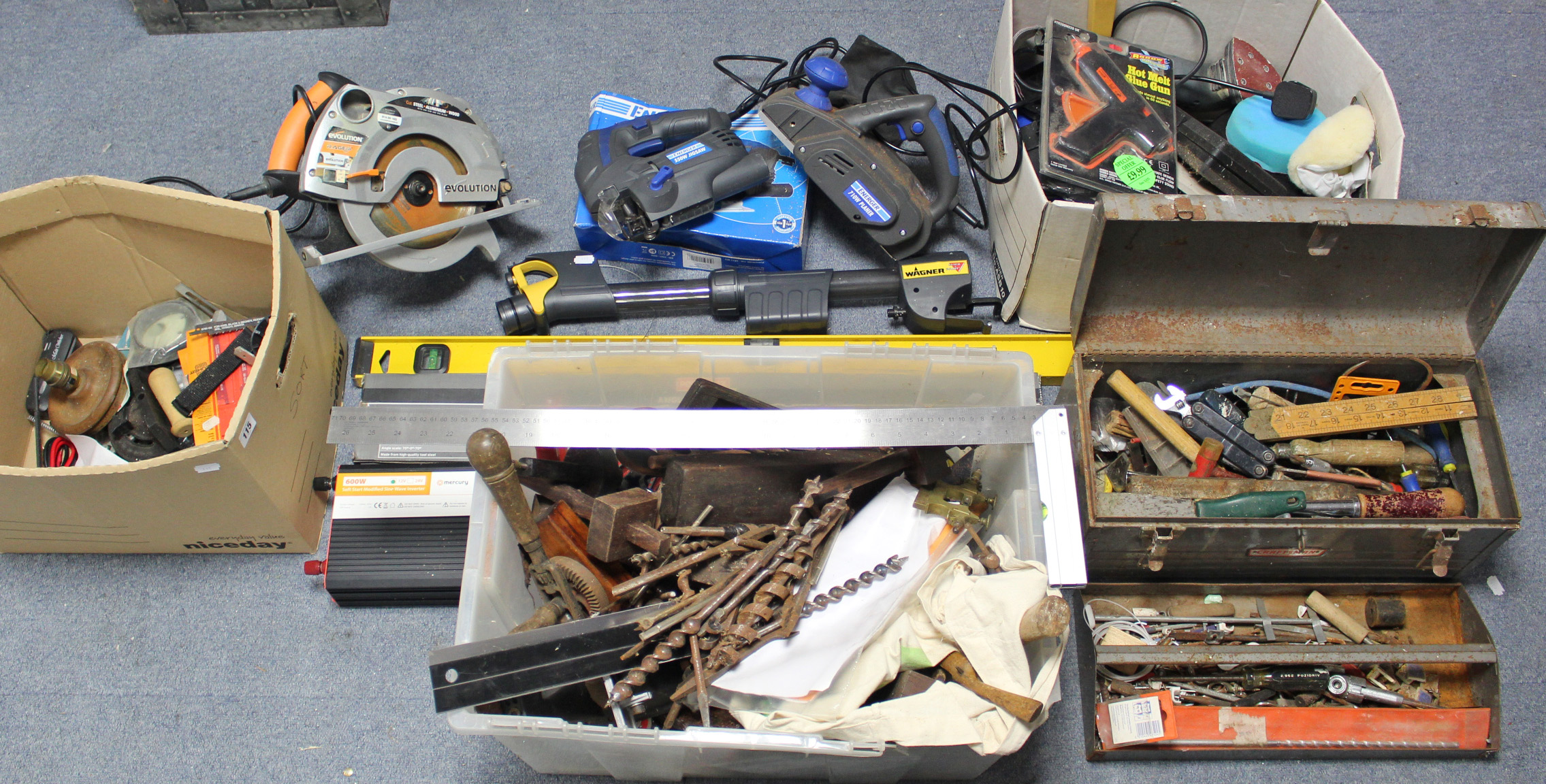 An Evolution 240V circular saw; an Energer 710W planer; a ditto 550W jig saw; & various other