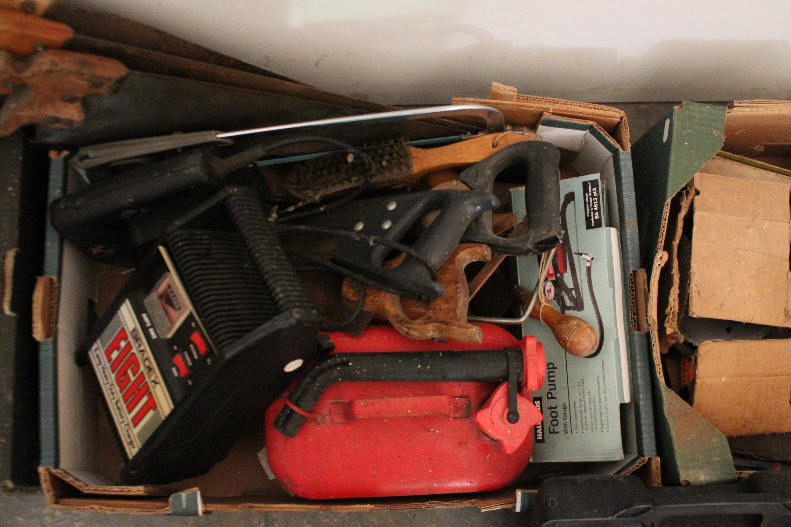 Various power tools; hand tools; & gardening tools. - Image 3 of 7