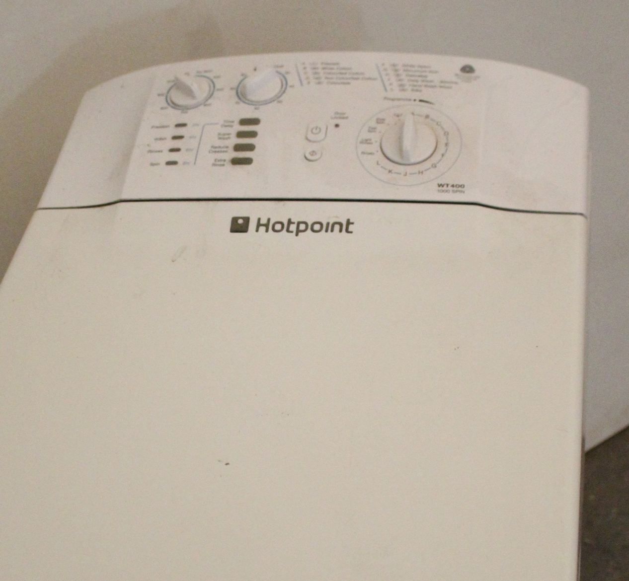 A Hotpoint “WT400” 1000 spin top-loader washing machine in white-finish case. - Image 3 of 3