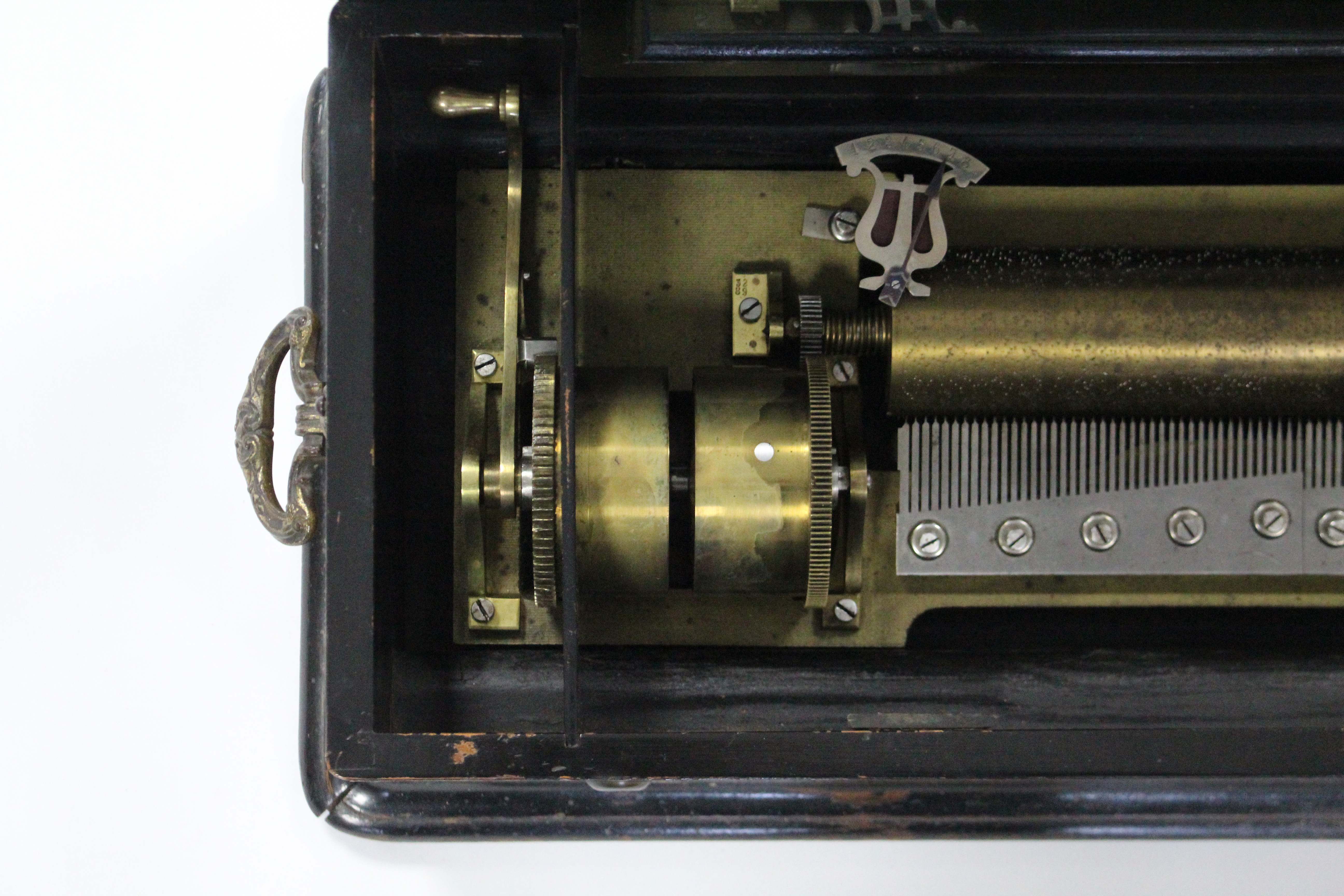 A 19TH CENTURY LARGE SWISS MUSIC BOX BY PAILLARD VAUCHER FILS, with 17¼” long brass cylinder playing - Image 5 of 9