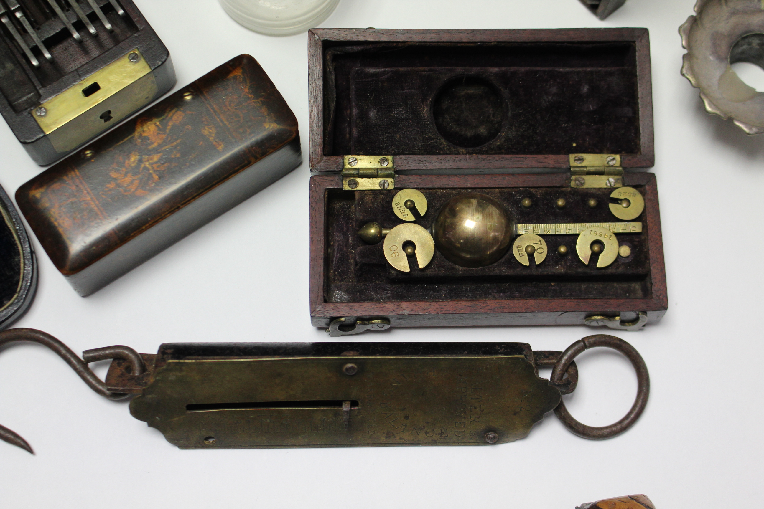 A Sikes’s miniature brass hydrometer, 3¾” long, cased; a lacquer work snuffbox; a part set of six - Image 2 of 8