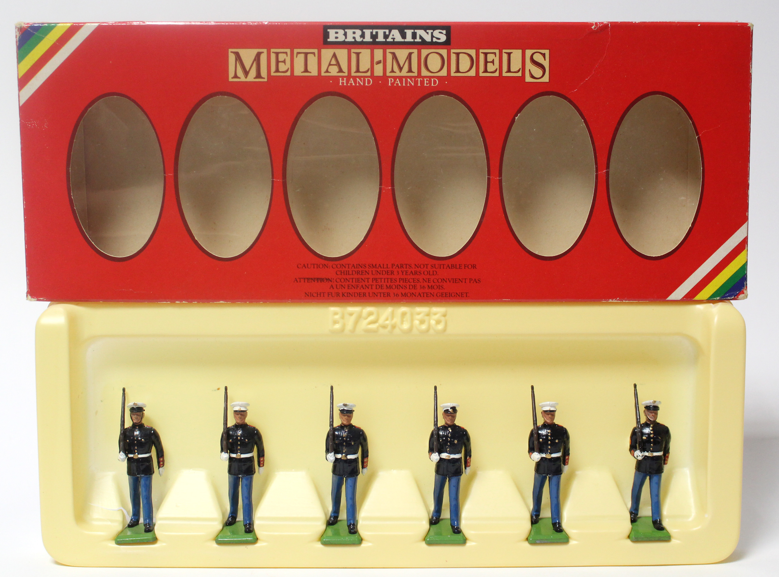 A set of Britain’s figures “1 U.S. Marine Sergeant, 5 U.S. Marines Marching” (No. 7302), boxed.