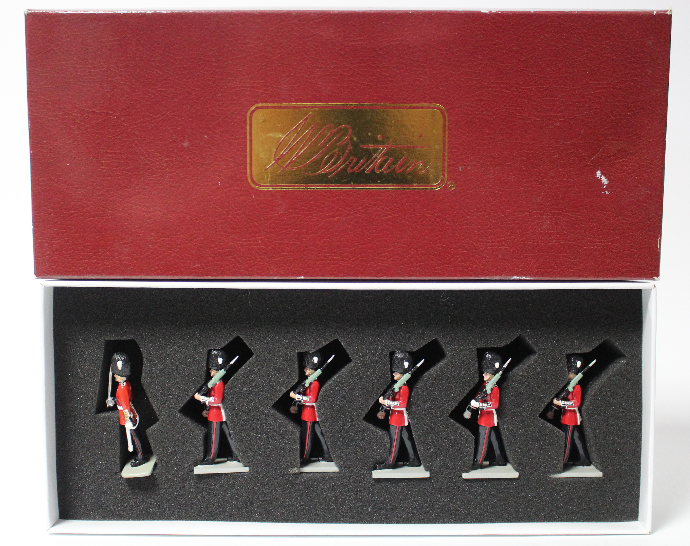 A set of Britain’s figures “Grenadier Guards Marching” (No. 41096), boxed.