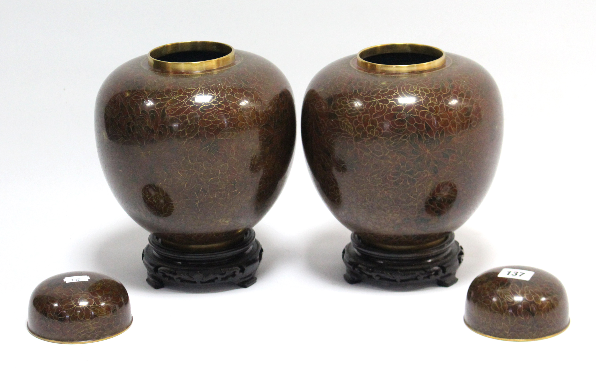 A pair of Chinese cloisonné ovoid vases of bronze ground with removable covers & each with - Image 2 of 2