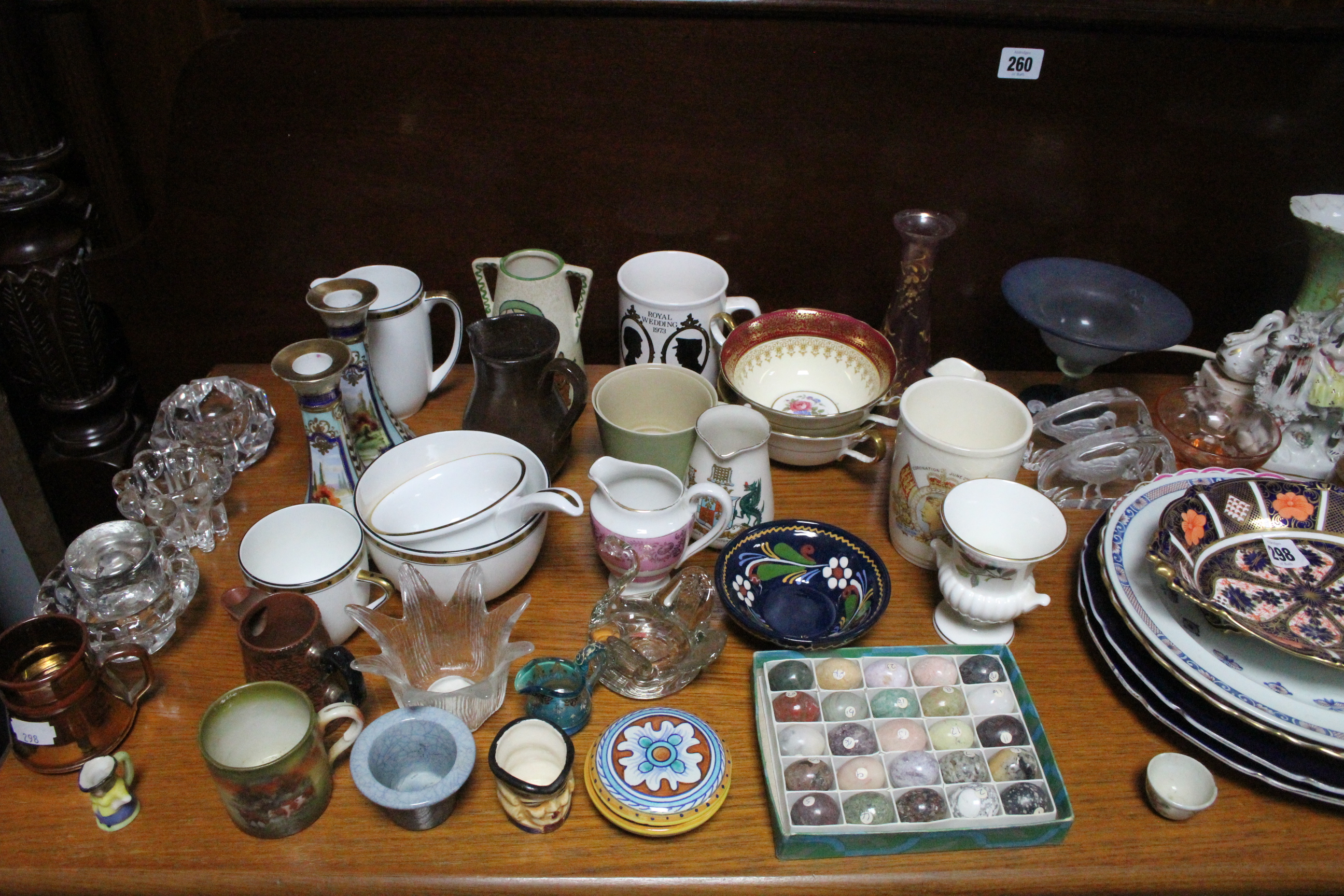 Various items of decorative china, pottery, glassware, etc. - Image 2 of 4