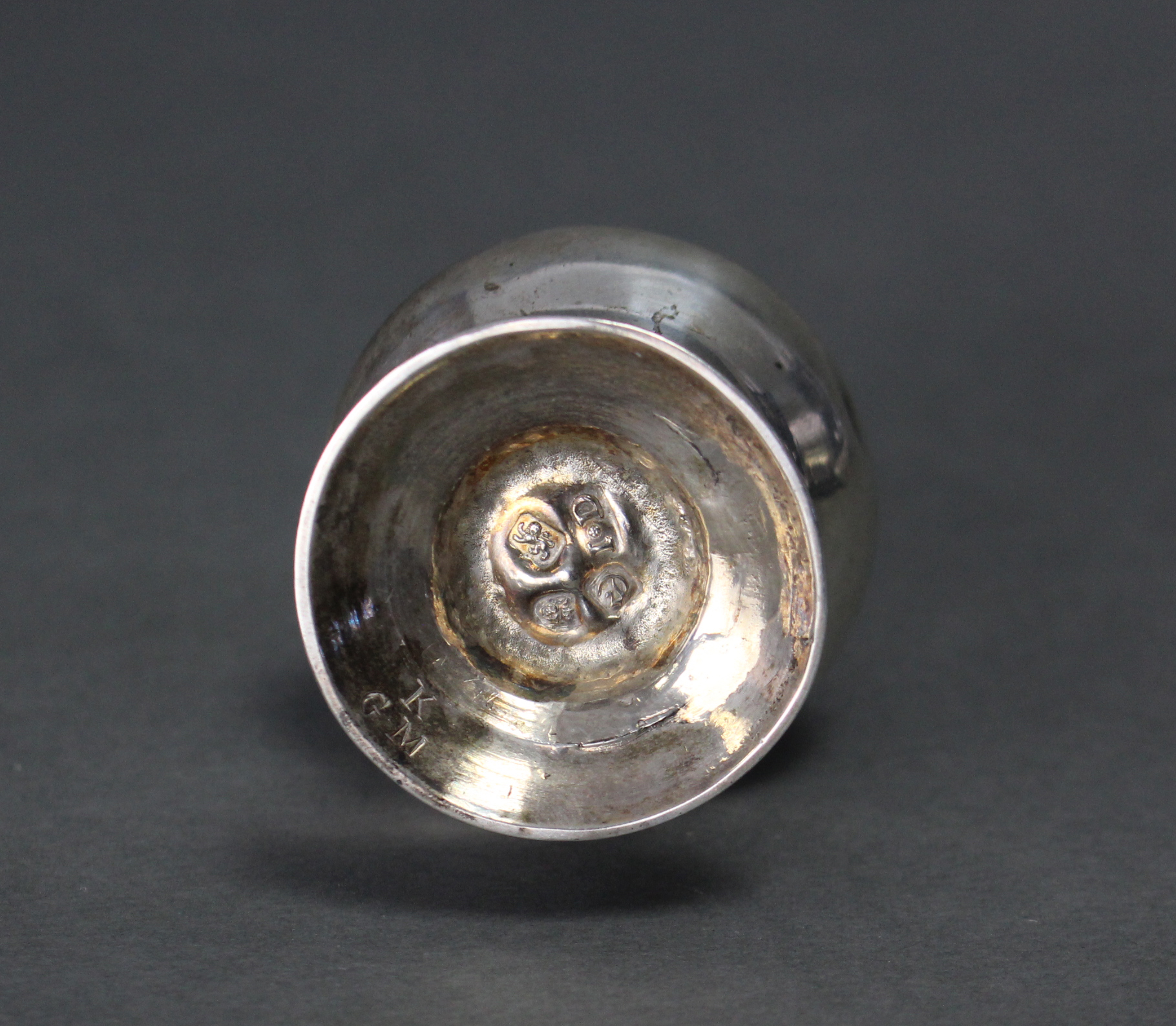 An early George III silver pepper pot with tall domed & pierced pull-off cover, the lower part of - Image 2 of 2