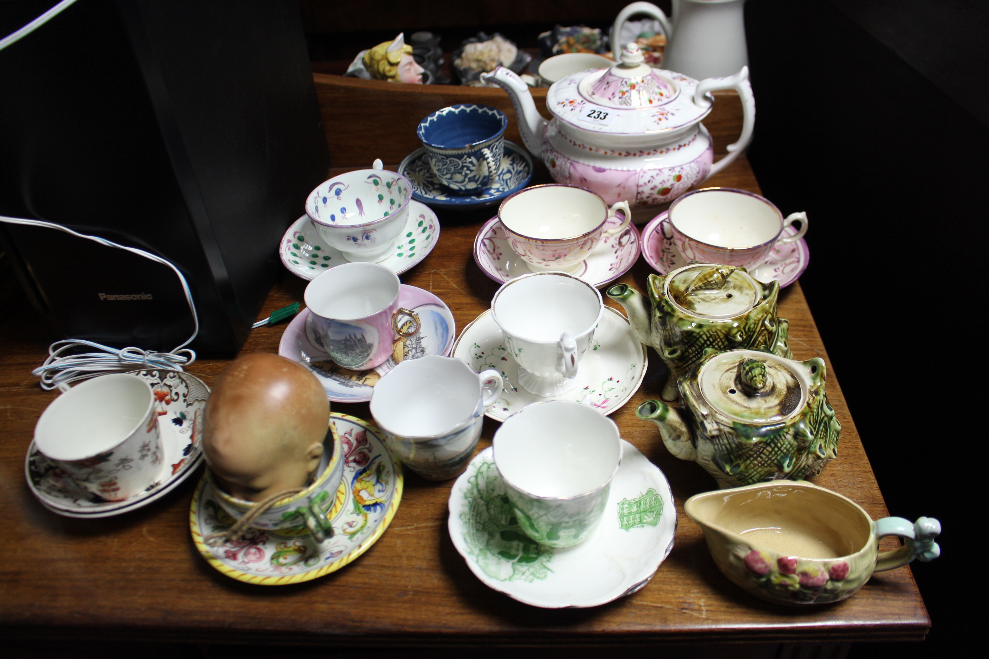 Various items of decorative china & pottery. - Image 2 of 2