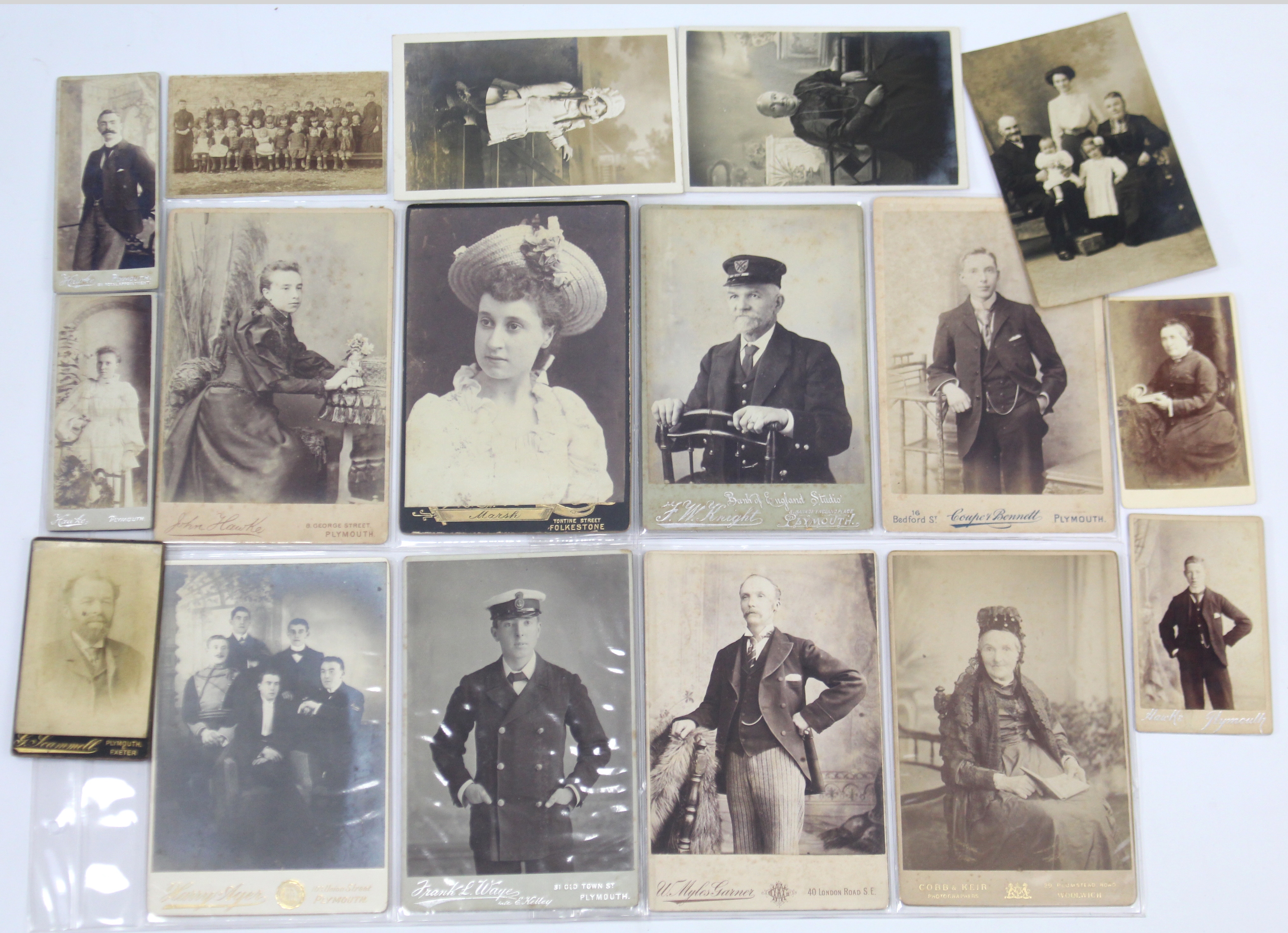 Approximately thirty various late 19th/early 20th century carte-de-visite portrait studies & cabinet - Image 2 of 2